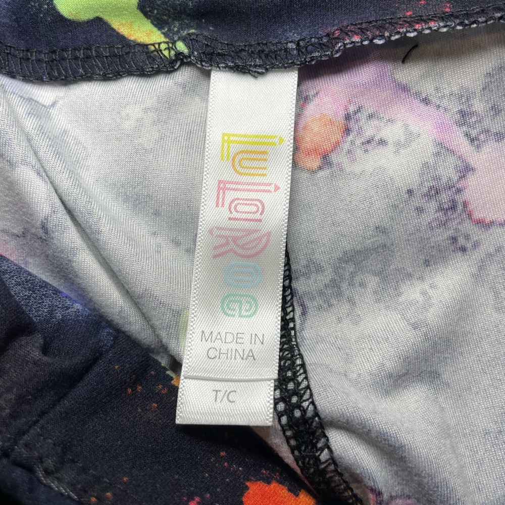LuLaRoe Leggings - Picture 3 of 4